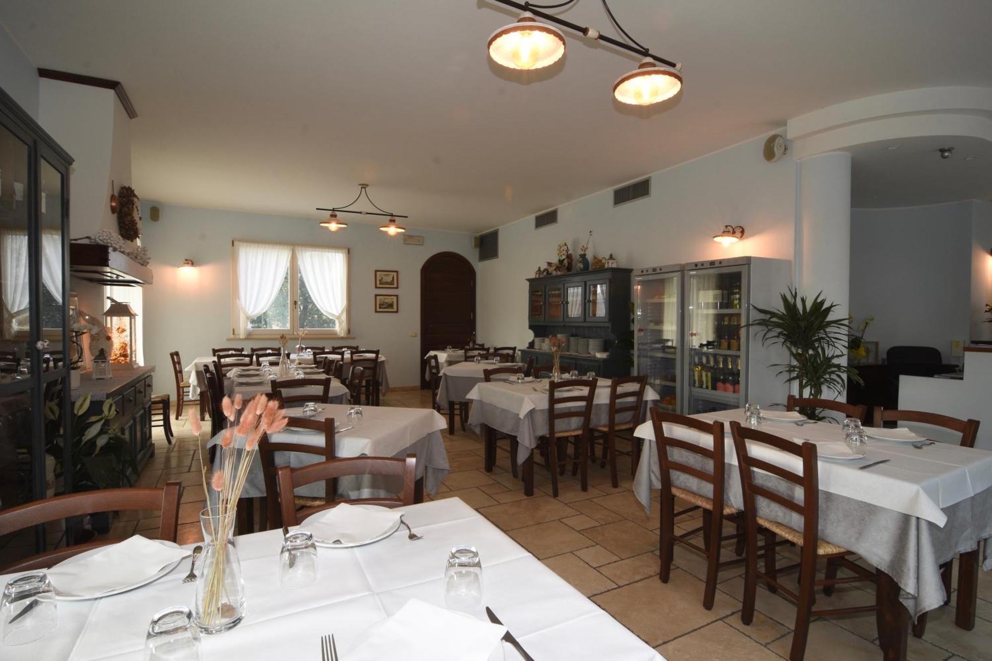 Agriturismo Villa Marta 切塞纳 外观 照片